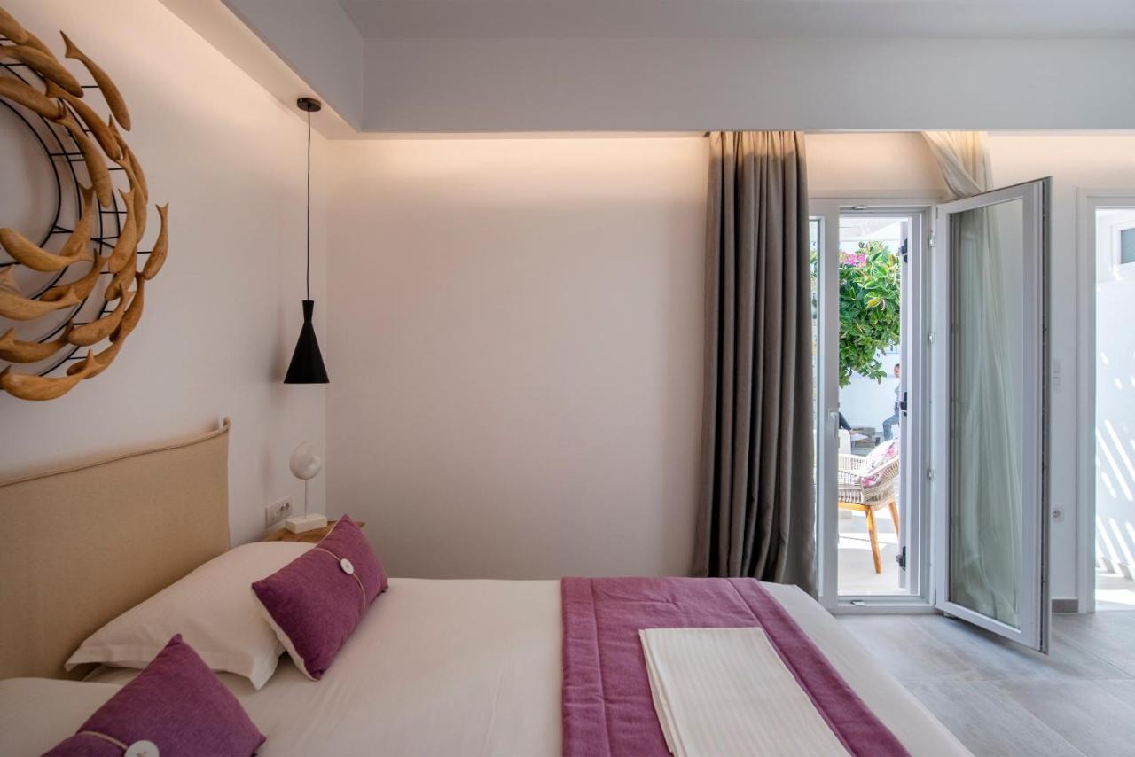 Corina Studios-Apartments Nausa Exteriér fotografie