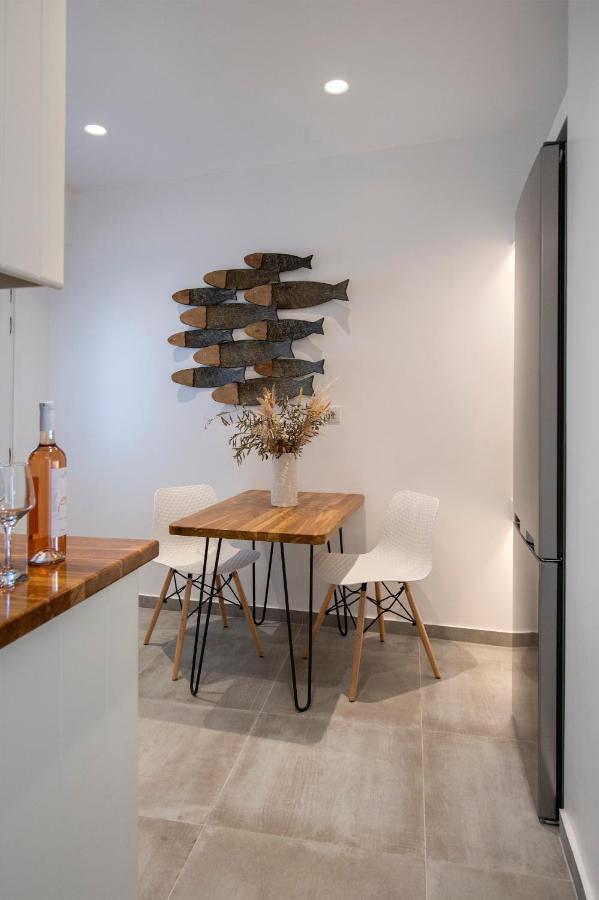 Corina Studios-Apartments Nausa Exteriér fotografie