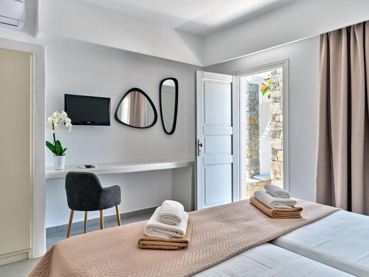 Corina Studios-Apartments Nausa Exteriér fotografie
