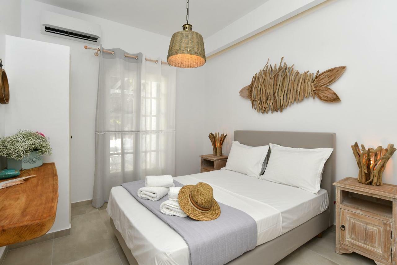 Corina Studios-Apartments Nausa Exteriér fotografie