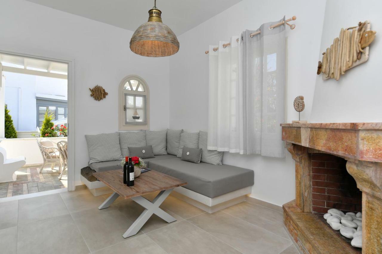 Corina Studios-Apartments Nausa Exteriér fotografie