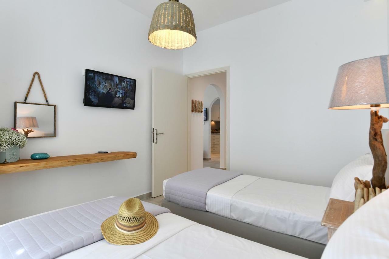 Corina Studios-Apartments Nausa Exteriér fotografie
